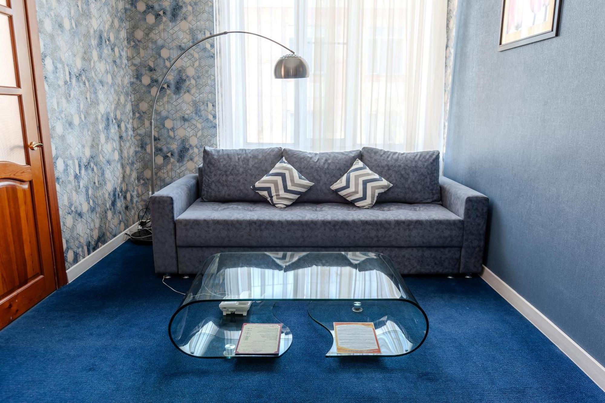 Respect Hotel Pavlodar Eksteriør billede